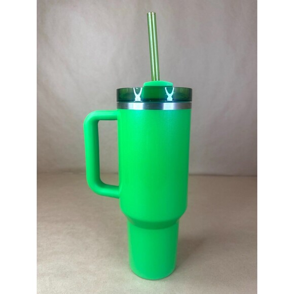 NWT Stanley x Starbucks 40oz Quencher Tumbler - Summer 2025 Pearl Green - Picture 3 of 6